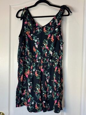 Floral Black Romper Lightweight Sleeveless Tie-Strap Summer Festival Vacay  L